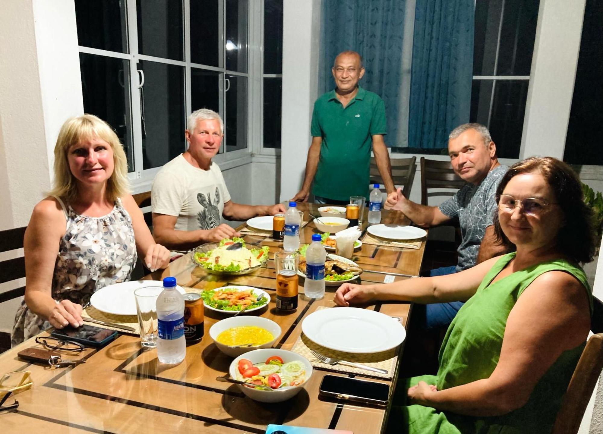 Supun Villa Bentota Exteriör bild