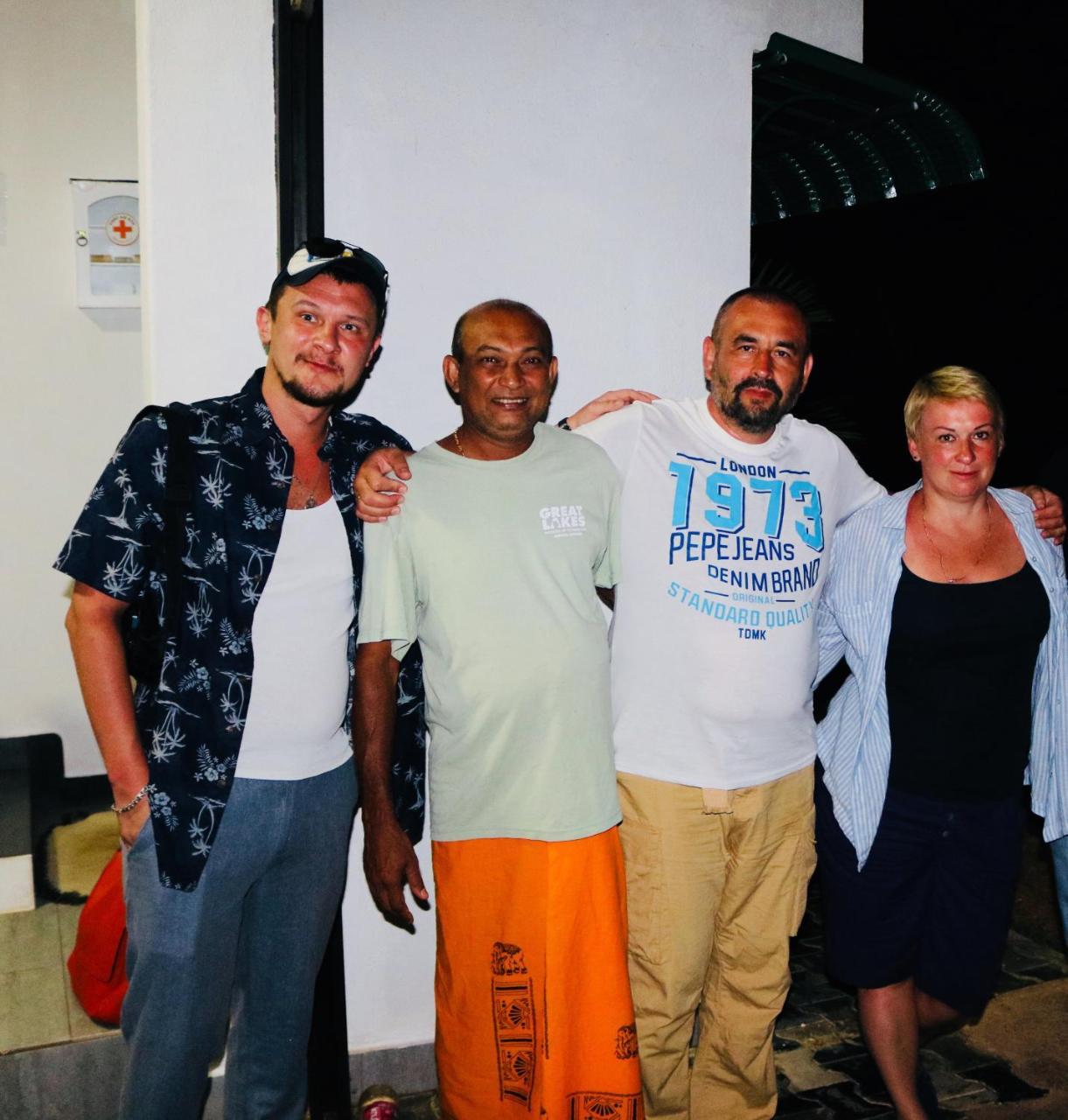 Supun Villa Bentota Exteriör bild